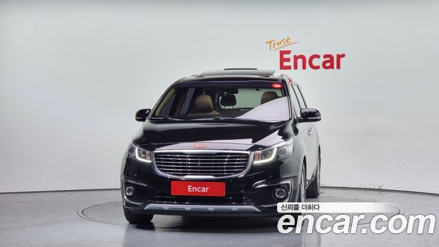 Kia Carnival 2017 thumb 4