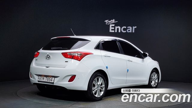 Hyundai i30 2014 thumb 3