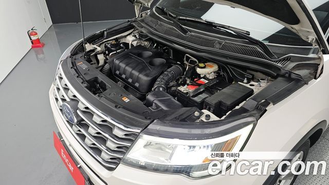 Ford Explorer 2016 thumb 7