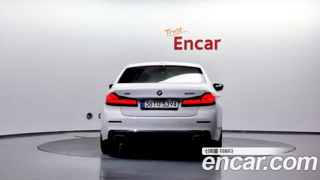 BMW 5 серии 2020 thumb 5