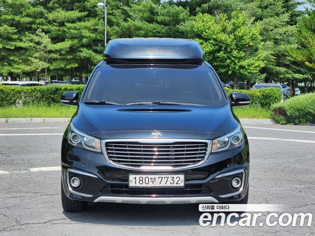 Kia Carnival 2015 thumb 2