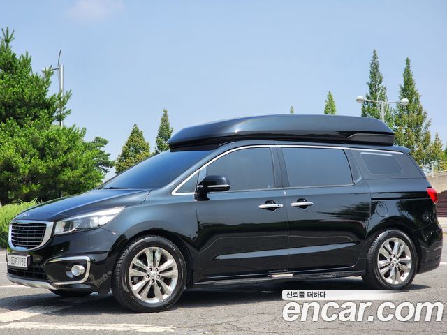Kia Carnival 2015 thumb 4