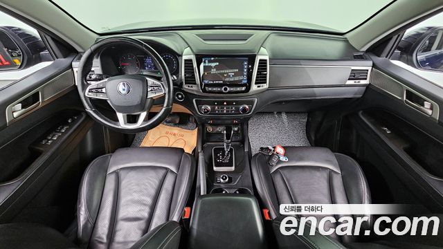 SsangYong Rexton 2018 thumb 8