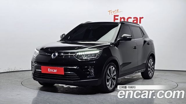 SsangYong Tivoli 2019 thumb 2