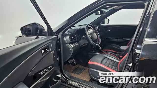 SsangYong Tivoli 2019 thumb 12