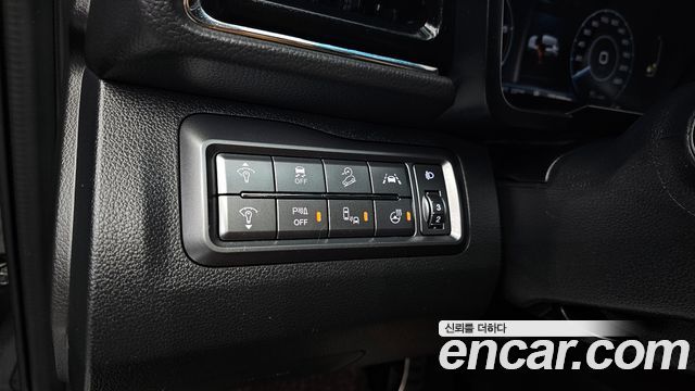 SsangYong Tivoli 2019 thumb 11