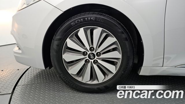 Hyundai Grandeur 2014 thumb 6