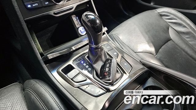 Hyundai Grandeur 2014 thumb 10