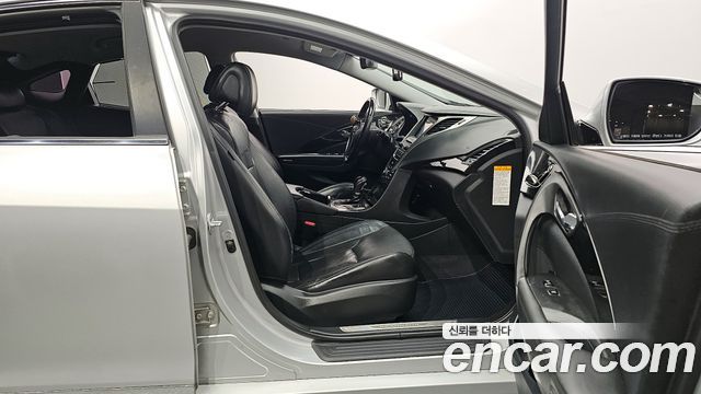 Hyundai Grandeur 2014 thumb 12