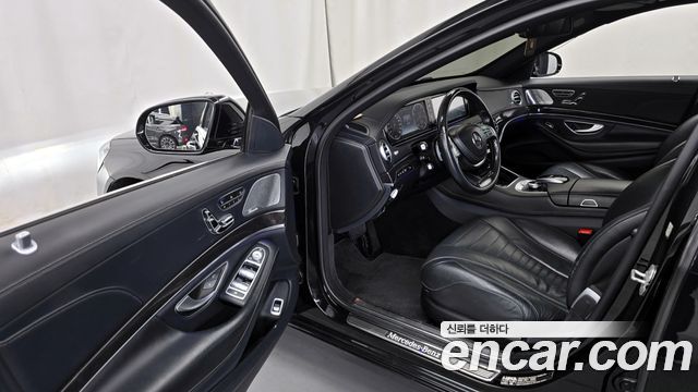 Mercedes-Benz S-Class 2017 thumb 10