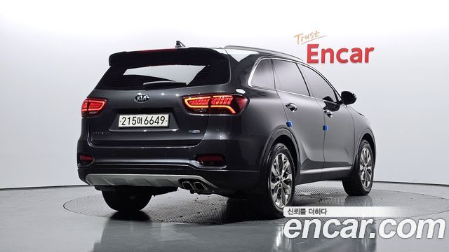 Kia Sorento 2018 thumb 3