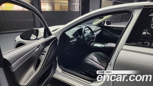 Genesis G80 2021 thumb 10