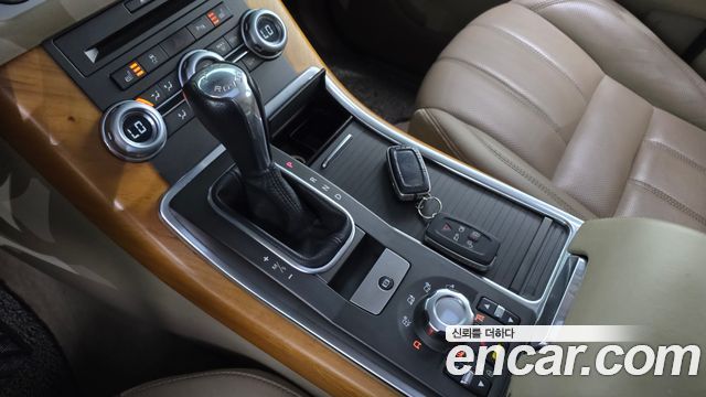 Land Rover Range Rover Sport 2011 thumb 10