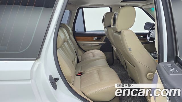 Land Rover Range Rover Sport 2011 thumb 12