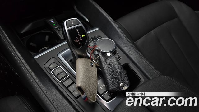 BMW X6 2018 thumb 9