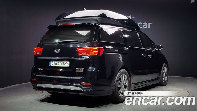 Kia Carnival 2020 thumb 3