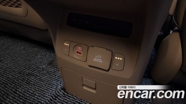 Kia Carnival 2020 thumb 12