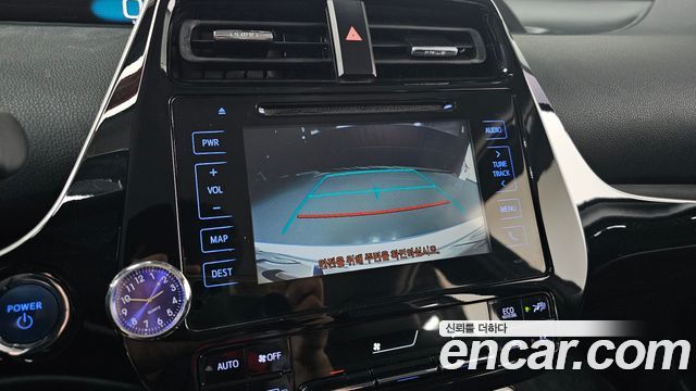 Toyota Prius 2017 thumb 12