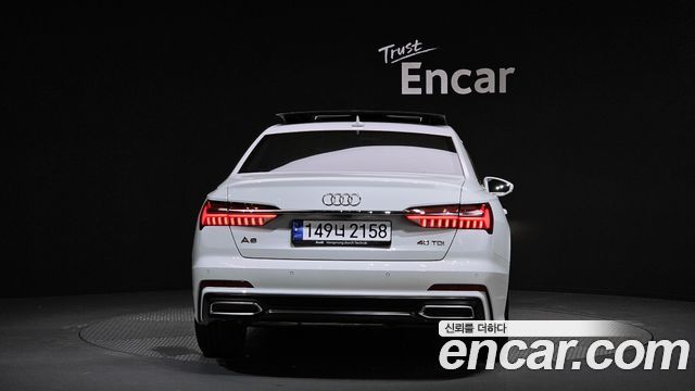 Audi A6 2021 thumb 4