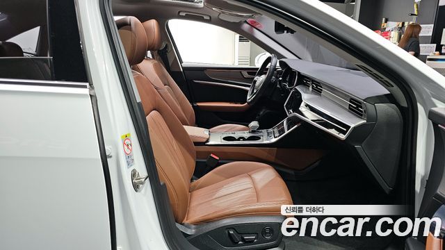 Audi A6 2021 thumb 10