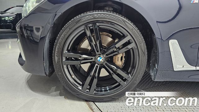BMW 7 серии 2019 thumb 6