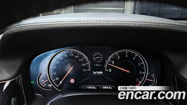 BMW 7 серии 2019 thumb 8