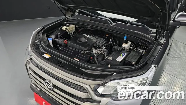 SsangYong Rexton 2021 thumb 6
