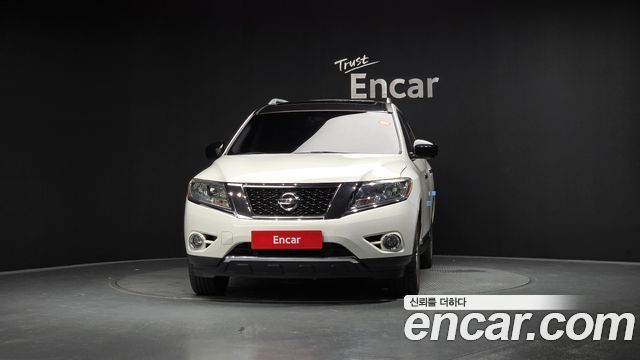 Nissan Pathfinder 2014 thumb 4