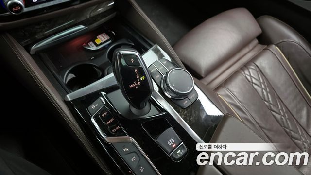 BMW 3 серии GT 2018 thumb 9