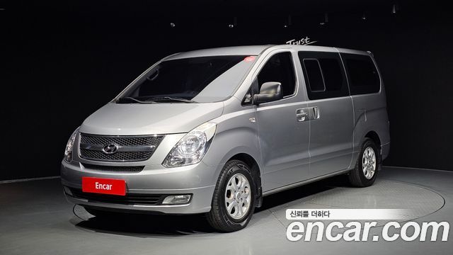 Hyundai Starex 2013 thumb 2