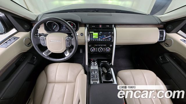 Land Rover Discovery 2017 thumb 7