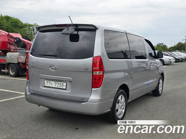 Hyundai Starex 2015 thumb 6