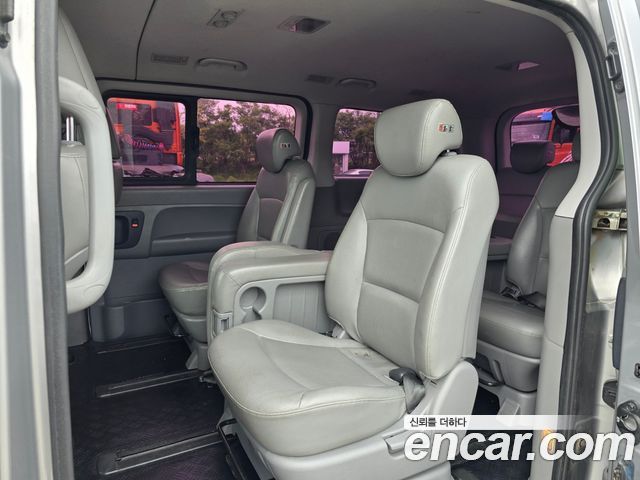Hyundai Starex 2015 thumb 8
