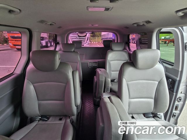 Hyundai Starex 2015 thumb 9