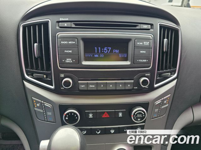 Hyundai Starex 2015 thumb 12