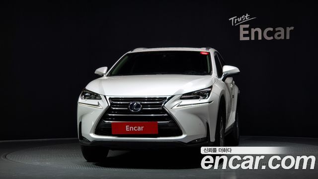 Lexus NX 2016 thumb 4