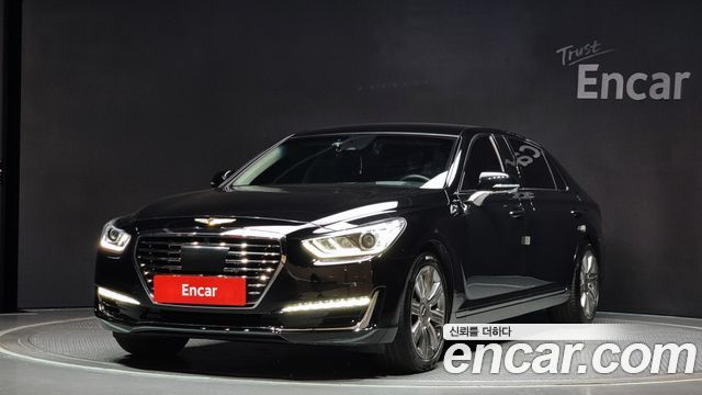 Genesis G90 2016 thumb 2
