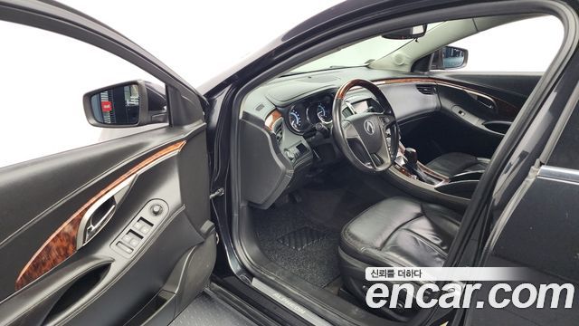Chevrolet Alpheon 2012 thumb 10
