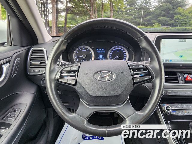 Hyundai Grandeur 2017 thumb 8