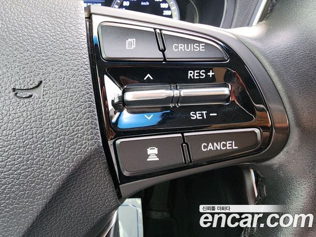 Hyundai Grandeur 2017 thumb 9