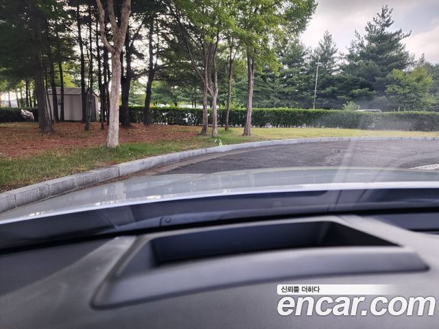 Hyundai Grandeur 2017 thumb 10