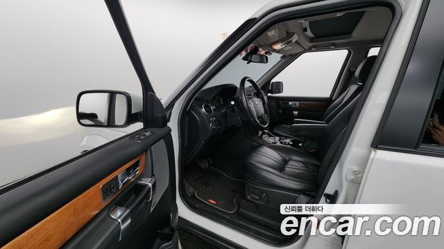 Land Rover Discovery 2012 thumb 11