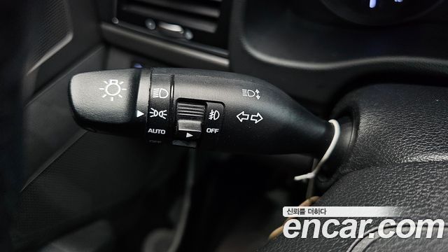Hyundai Avante 2016 thumb 12