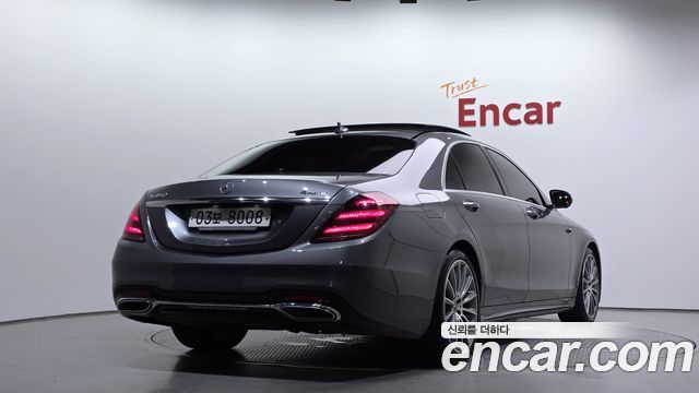 Mercedes-Benz S-Class 2018 thumb 3