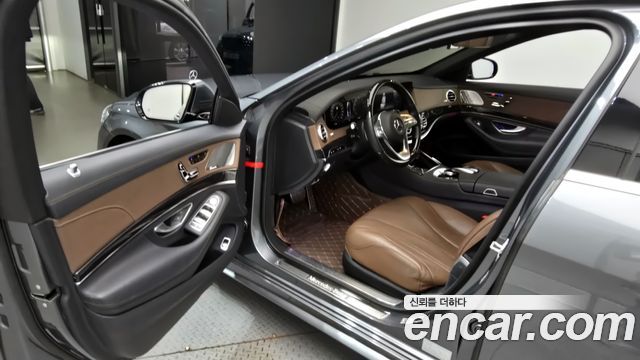 Mercedes-Benz S-Class 2018 thumb 12