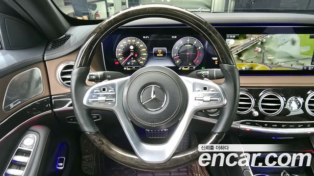 Mercedes-Benz S-Class 2018 thumb 11