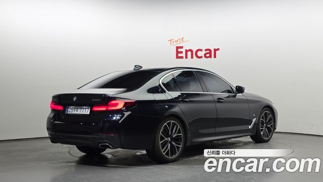 BMW 5 серии 2021 thumb 3