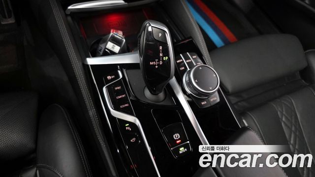 BMW 5 серии 2021 thumb 10