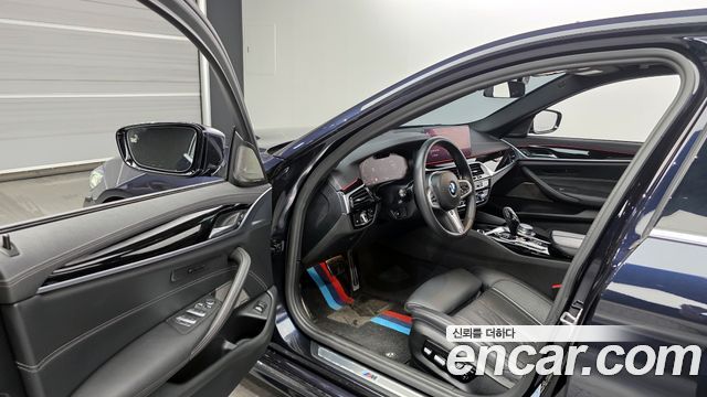 BMW 5 серии 2021 thumb 11