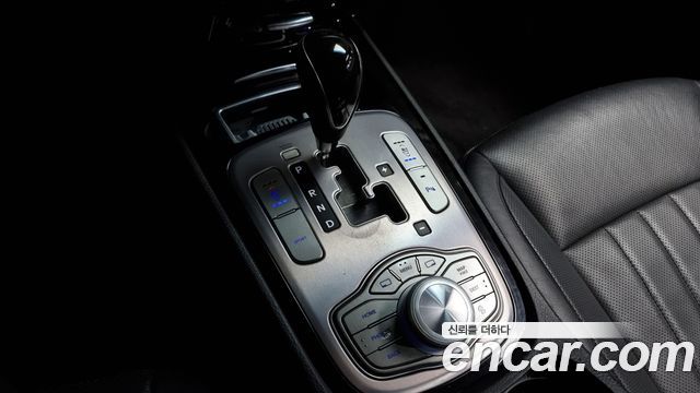 Hyundai Genesis 2013 thumb 9